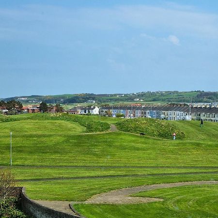 5 Dunluce Park - Portrush By The Sea Lejlighed Eksteriør billede