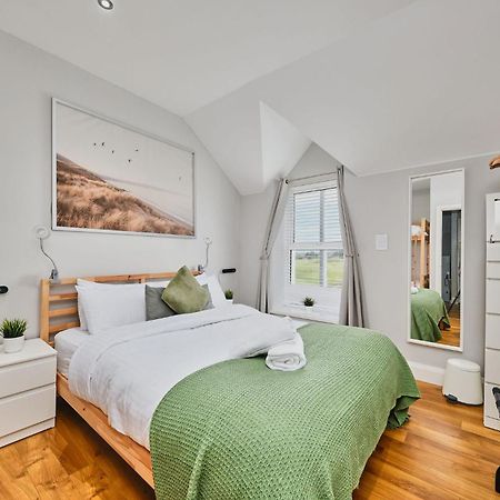 5 Dunluce Park - Portrush By The Sea Lejlighed Eksteriør billede