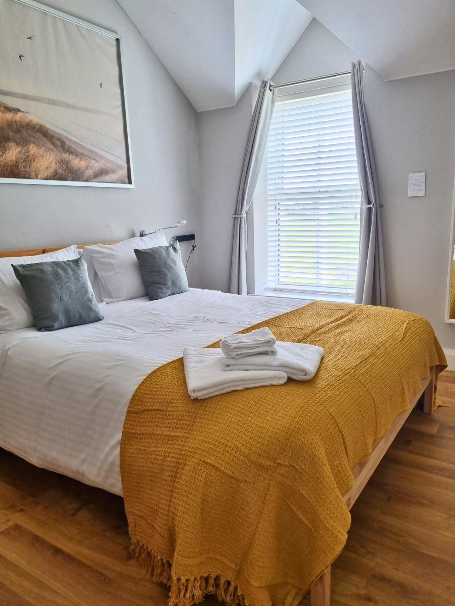5 Dunluce Park - Portrush By The Sea Lejlighed Eksteriør billede