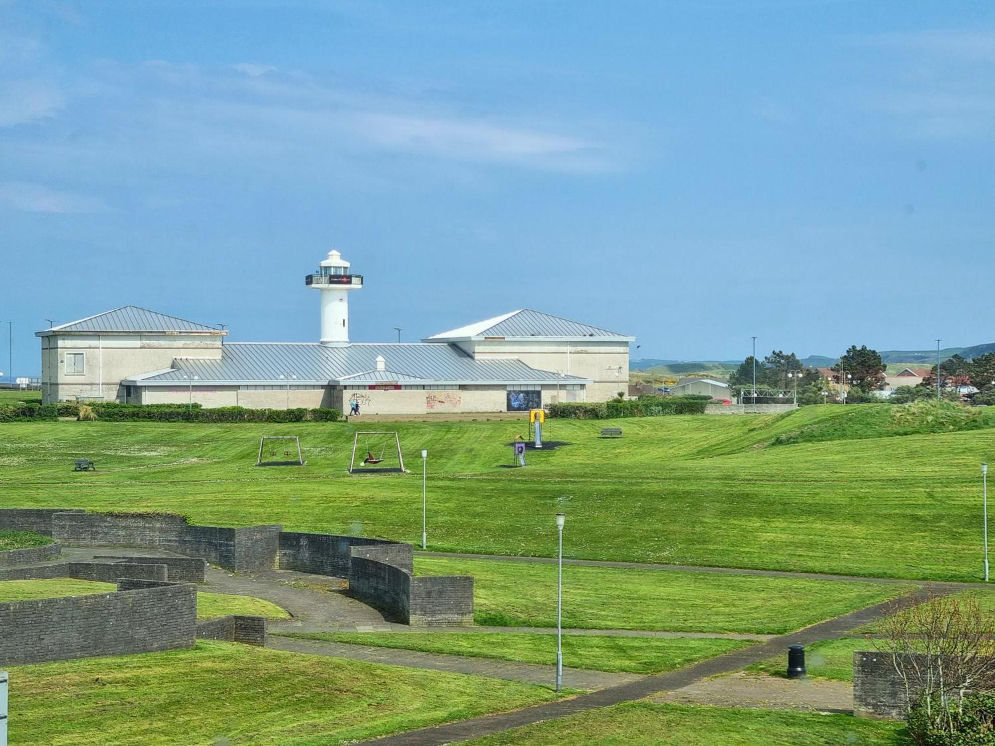 5 Dunluce Park - Portrush By The Sea Lejlighed Eksteriør billede