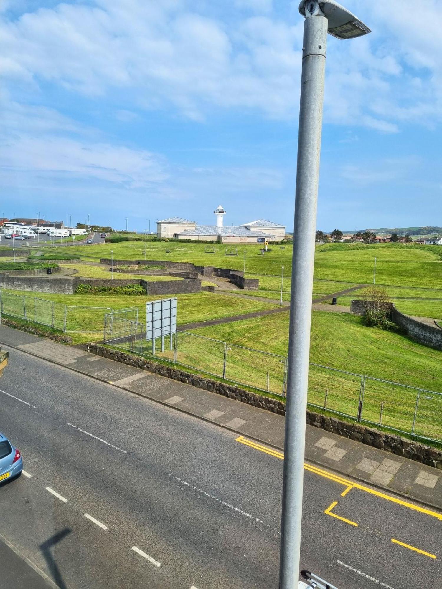5 Dunluce Park - Portrush By The Sea Lejlighed Eksteriør billede